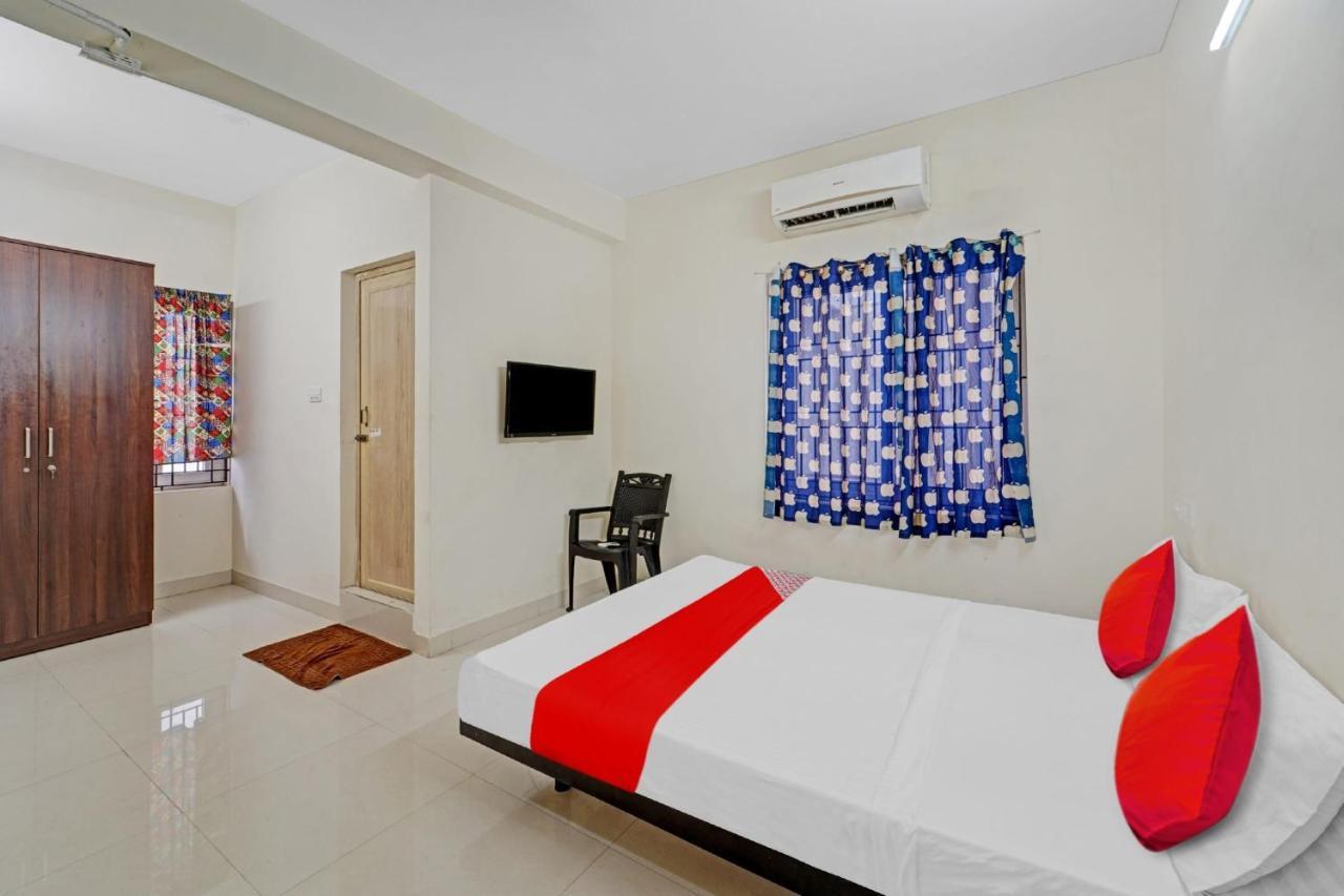 Super Hotel O Grand Residency Guduvancheri Exterior photo